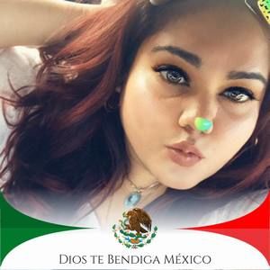 Meet your Posher, Anamargarita